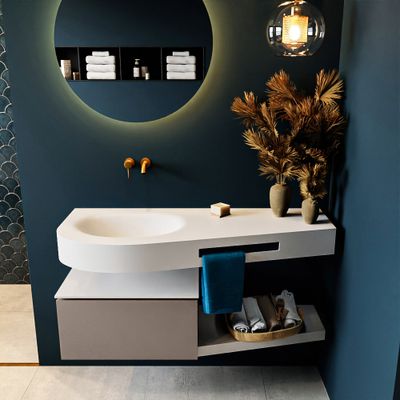 MONDIAZ RIVA 120cm badmeubel onderkast / planchet kleur Smoke met 1 lade. Wastafel DULCET links 0 kraangaten kleur Talc. MONDIAZ RIVA 120cm badmeubel onderkast / planchet kleur Smoke met 1 lade. Wastafel DULCET links 0 kraangaten kleur Talc.