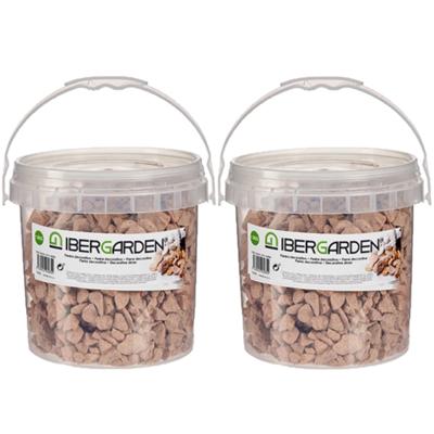Decoratie steentjes/kiezels - 2x pakjes - terracotte - grof - 3 kg - voor bloempot/plantenbak - aqua