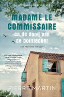 Madame le Commissaire en de dood van de politiechef - Pierre Martin - ebook - thumbnail