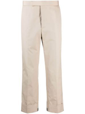 Thom Browne pantalon de costume en sergé à coupe courte - Tons neutres