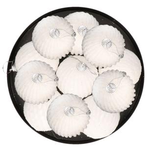 Gedecoreerde kerstballen - 12x stuks - wit relief - kunststof - 6 cm