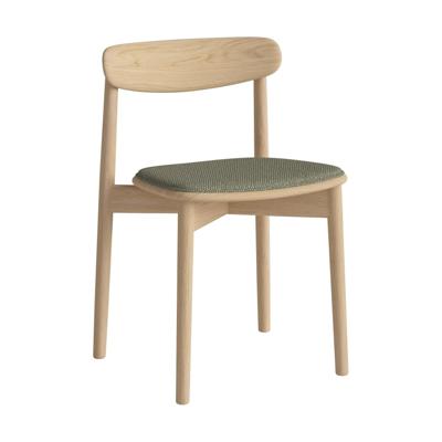 Bolia Merge eetkamerstoel Monza Green wit gepigmenteerd geolied eiken