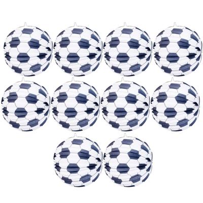 Voetbal bol lampion - 10x - 24 cm - papier - voetbal thema - brandvertragend - EK / WK versiering