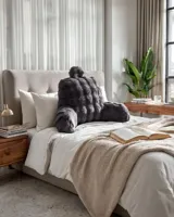 Primaviera Deluxe Bedrest Pompom Antraciet 34 x 50 cm