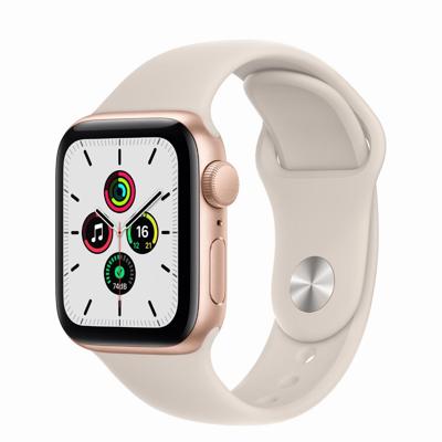 Refurbished Apple Watch SE 40MM Goud Sterrenlicht Sportbandje Als nieuw Ja