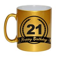 Happy Birthday 21 years gouden cadeau mok / beker met wimpel 330 ml - thumbnail