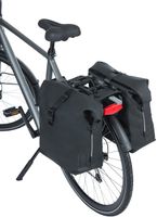 Basil SoHo dubbele fietstas Nordlicht waterdicht, PU, rolltopsluiting, geschikt voor MIK, 41 ltr, night zwart