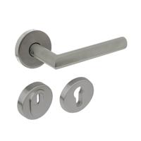 Intersteel Achterdeurbeslagset rondBackura RVS kerntrekbeveiliging - 0035.405715 Intersteel Achterdeurbeslagset rondBackura RVS kerntrekbeveiliging - 0035.405715