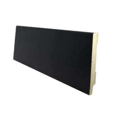 INTR. Hoekplint RAL9005 Voorgelakt 90x12mm - lengte 244cm