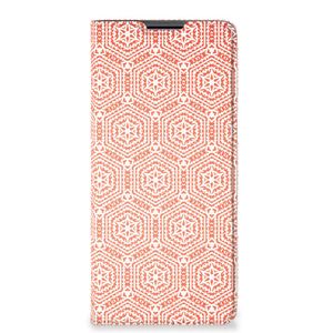 Motorola Edge 30 Pro Hoesje met Magneet Pattern Orange