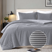 Dekbedovertrek Teddy Rib - Lits-Jumeaux (240x220 Cm) - Licht Grijs Microvezel Teddy - Strepen - Fresh And Co - Dekbed-Discounter.nl