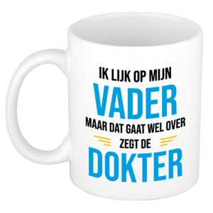 Ik lijk op mijn vader cadeau mok / beker wit 300 ml - Cadeau mokken   -