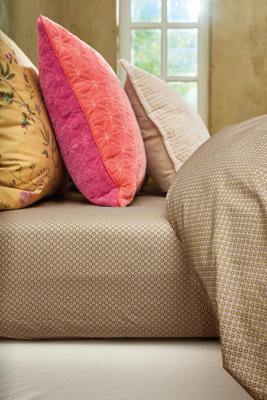 Pip Studio Hoeslaken Twinkle Star Geel/Khaki 180x200cm Pip Studio Hoeslaken Twinkle Star Geel/Khaki 180x200cm