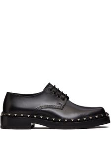 Valentino Garavani derbies Rockstud en cuir - Noir