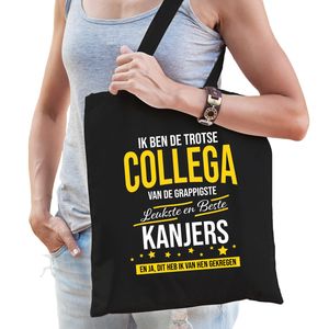 Trotse collega van de leukste kanjers katoenen cadeau tas zwart voor dames   -