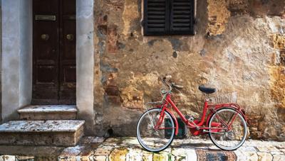 Fiets rood 130x70cm Tuinschilderij - Customize it