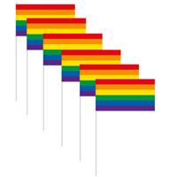 Zwaaivlaggetjes - 6x - handvlaggetjes regenboog - 12 x 30 cm - met stokje - Pride