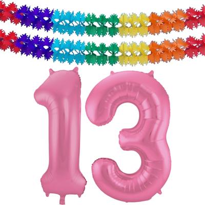 Folat Verjaardag Leeftijd folieballon - 13 jaar - roze - 86 cm - incl 2x slingers Folat Verjaardag Leeftijd folieballon - 13 jaar - roze - 86 cm - incl 2x slingers