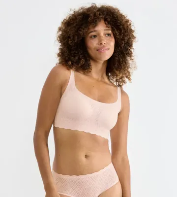 Sloggi Zero Feel Kanten Top gevuld - Bliss - Bh Top met smalle bandjes - Uitneembare vulling