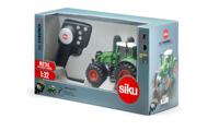 Siku Fendt 939 Tractor op afstand bestuurbaar 1:32 inclusief controller metaal/kunststof groen werkt op batterijen compatibel met onderdelen - thumbnail