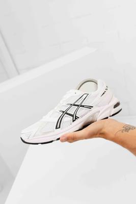 Asics Gel-1130 Sneakers Wit/Zwart - Maat 43.5 - Kleur: WitZwart | Soccerfanshop