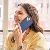 Accezz Liquid Silicone Backcover voor Samsung Galaxy S25 Telefoonhoesje Blauw