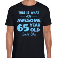 Cadeau T-shirt voor heren - leeftijd 65 jaar - awesome - zwart - glitter blauw - Verjaardagsfeest - thumbnail