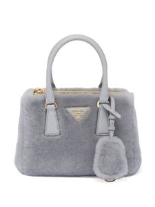 Prada mini sac Galleria en peau lainée - Gris