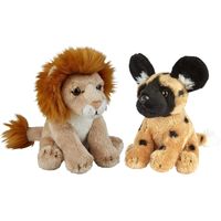 Safari dieren serie pluche knuffels 2x stuks - Wilde Hond en Leeuw van 15 cm - thumbnail