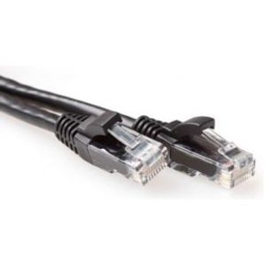 ACT Zwarte 1,5 meter LSZH U/UTP CAT6A patchkabel met RJ45 connectoren