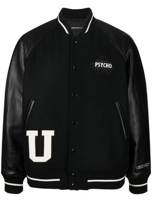 Undercover x Psycho veste bomber à détail de patch - Noir