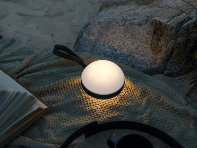 Kleine oplaadbare LED lamp Nordlux Bring to go wit