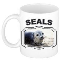 Dieren grijze zeehond beker - seals/ zeehonden mok wit 300 ml - thumbnail