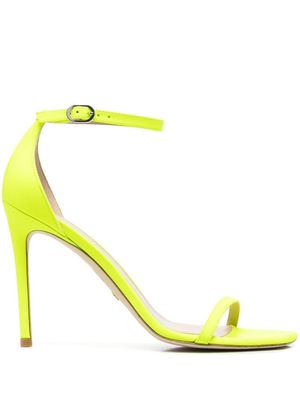 Stuart Weitzman sandales Nudistsong à bout ouvert - Jaune