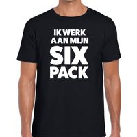 Ik werk aan mijn SIX Pack tekst t-shirt zwart heren - thumbnail