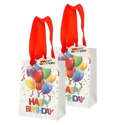 Cepewa verjaardag giftbags/cadeau tasjes - 4x - wit - happy birthday - ballonnen - 11 x 14 x 6 cm