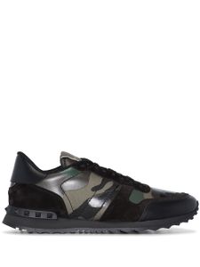 Valentino Garavani baskets RockRunner à motif camouflage - Noir