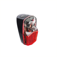 Axa led achterlicht run compact batterij