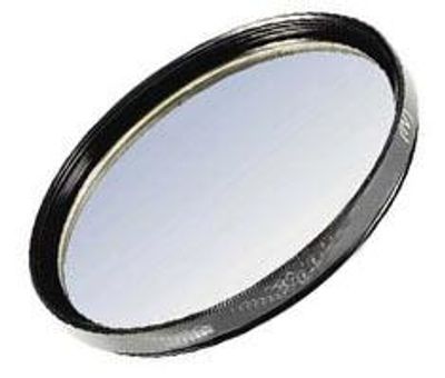 B+W 70092, 010 UV 49 ES