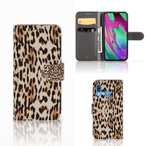 Samsung Galaxy A40 Telefoonhoesje met Pasjes Leopard