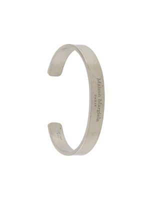 Maison Margiela bracelet à logo gravé - Argent