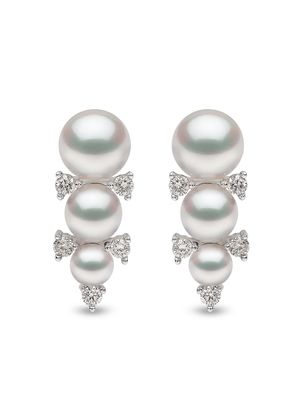 Yoko London puces d'oreilles en or blanc 18ct ornés de diamants et de perles Akoya - Argent