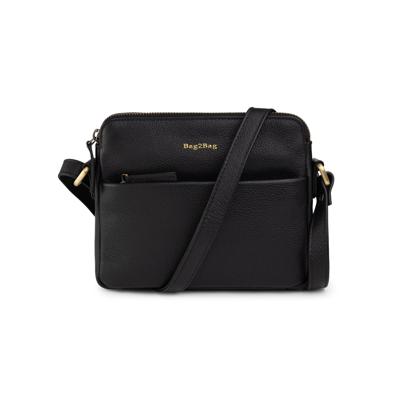 Bag2Bag Schoudertasje Uta Zwart