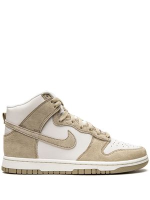 Nike baskets montantes Dunk Retro PRM - Tons neutres