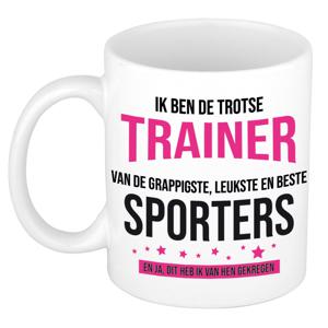 Cadeau koffie/thee mok voor trainer/coach - roze - trotse trainer - keramiek - 300 ml