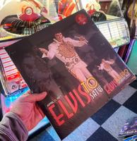 Elvis Presley - Elvis Toledo Saturday Night April 23, 1977 (Rood) LP plus CD - ZEER gelimiteerd 100 stuks
