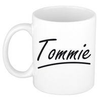 Naam cadeau mok / beker Tommie met sierlijke letters 300 ml   - - thumbnail