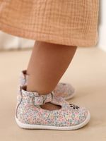 Leren zomerschoenen voor baby's voor de eerste stapjes lichtblauw