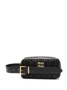 Miu Miu sac à main matelassé à plaque logo - Noir