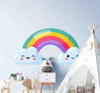 Muurstickers tekeningen Regenboog met vrolijke wolken - thumbnail